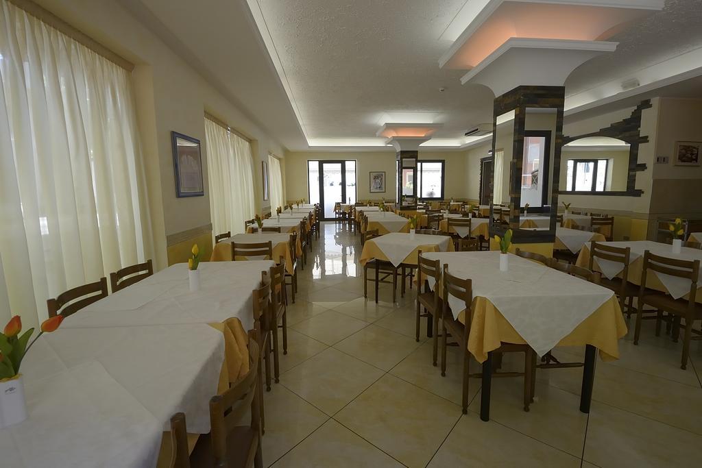 Hotel Villa Boschetti San Mauro Mare 외부 사진